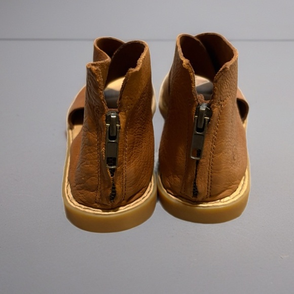 Born Tan Leather Women's Sandals - Picture 3 of 6